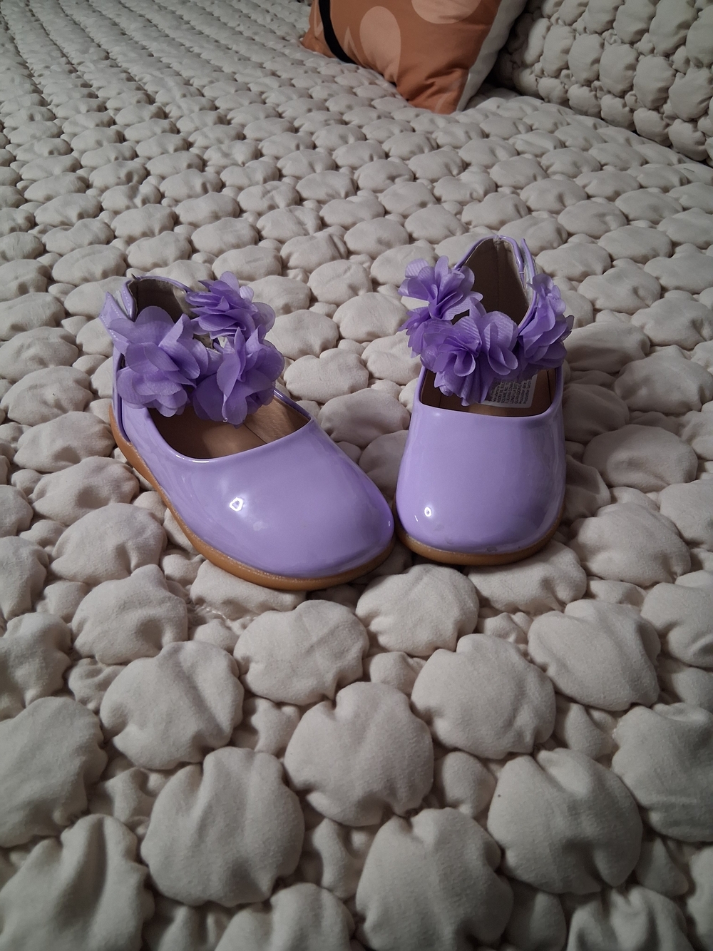 Lavender Floral Strap Girls' Dress Shoes
